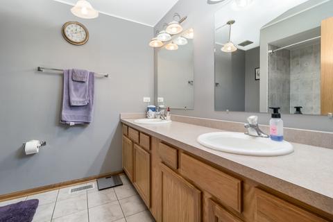 7215 S Ferdinand Ave, Bridgeview, IL 60455 photo 14