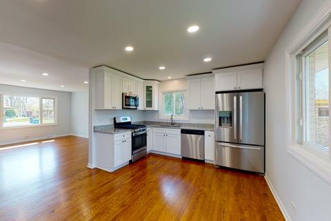 710 N Mavis Ln, Addison, IL 60101 photo 8