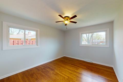 710 N Mavis Ln, Addison, IL 60101 photo 12