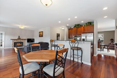 616 Trails End, Elgin, IL 60124 photo 8