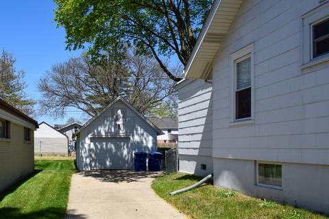 876 Walter Ave, Des Plaines, IL 60016 photo 27