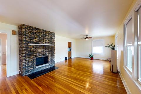 876 Walter Ave, Des Plaines, IL 60016 photo 3