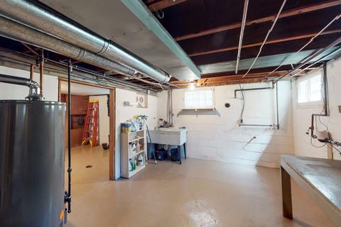 876 Walter Ave, Des Plaines, IL 60016 photo 22