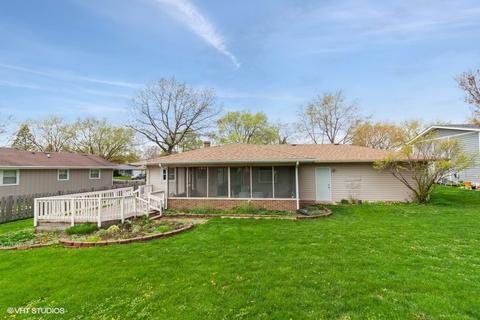 771 Martin Dr, Elgin, IL 60120 photo 13