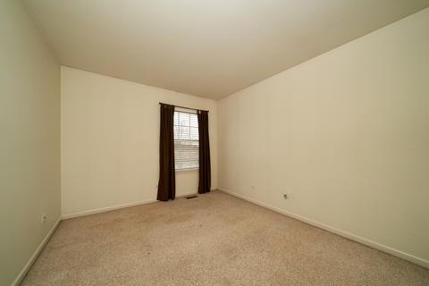28872 Pilgrims Pass, Lakemoor, IL 60051 photo 21