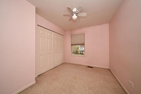 28872 Pilgrims Pass, Lakemoor, IL 60051 photo 22