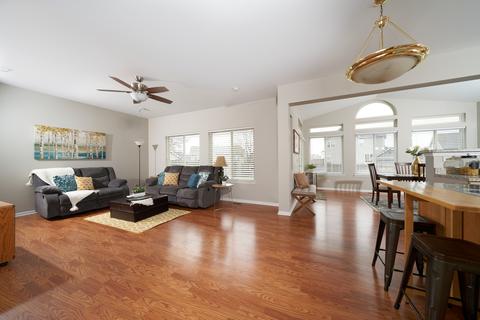 28872 Pilgrims Pass, Lakemoor, IL 60051 photo 13
