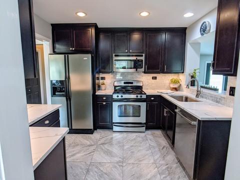 631 Dundee Rd, Northbrook, IL 60062 photo 11