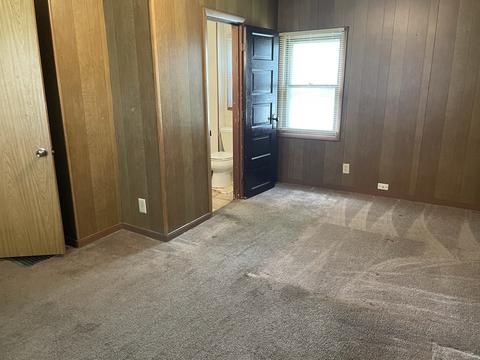 75 Sheridan St, Elgin, IL 60123 photo 5