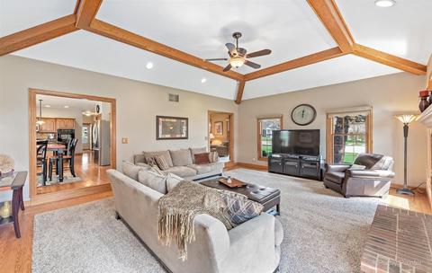 770 Spruce Tree Dr, Cary, IL 60013 photo 8