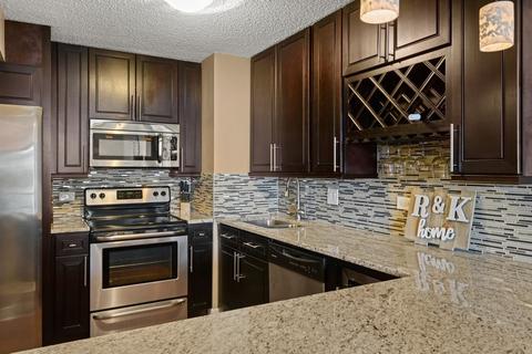 111 W Maple St #3003, Chicago, IL 60610 photo 5