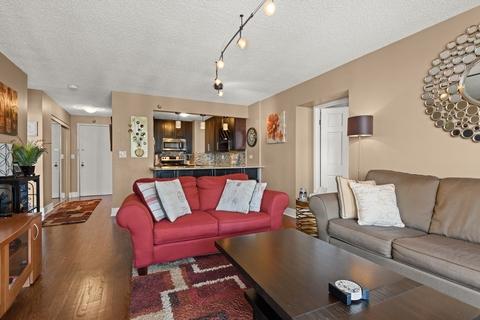 111 W Maple St #3003, Chicago, IL 60610 photo 6