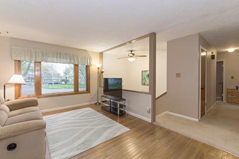 1324 Rutledge Rd, Bloomington, IL 61704 photo 7