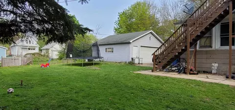 634 Monroe St, Aurora, IL 60505 photo 16