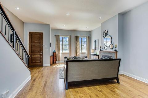 5330 W Argyle St, Chicago, IL 60630 photo 10