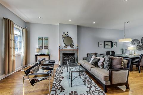 5330 W Argyle St, Chicago, IL 60630 photo 3