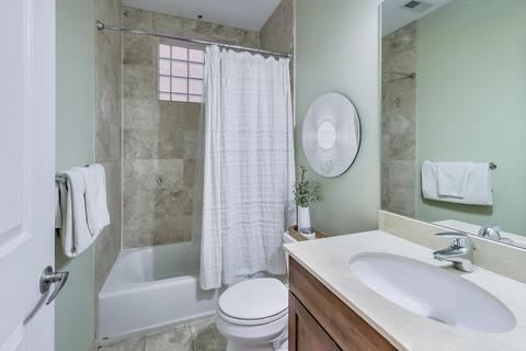 5330 W Argyle St, Chicago, IL 60630 photo 34