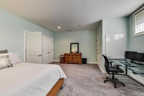 5330 W Argyle St, Chicago, IL 60630 photo 36