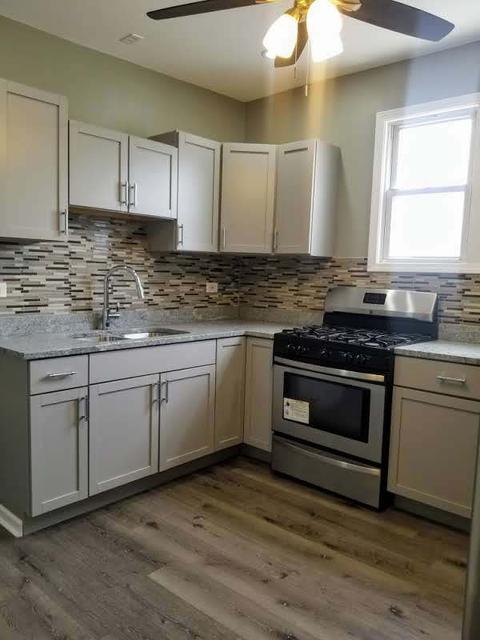 2001 W 70th Pl, Chicago, IL 60636 photo 9