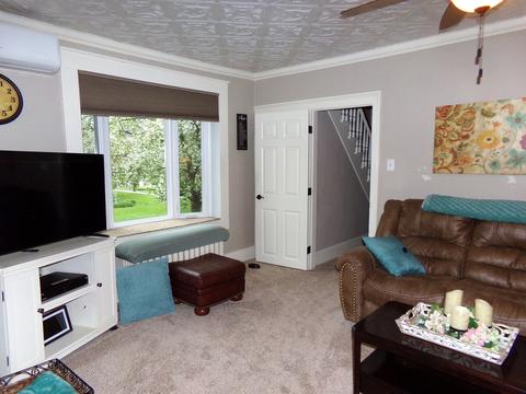 321 S Franklin St, Dwight, IL 60420 photo 6