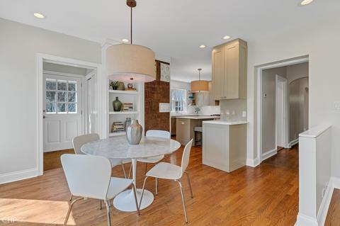 2033 Bennett Ave, Evanston, IL 60201 photo 10