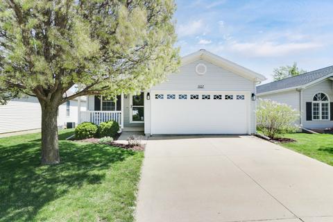 1107 Rader Run, Bloomington, IL 61704 photo 2