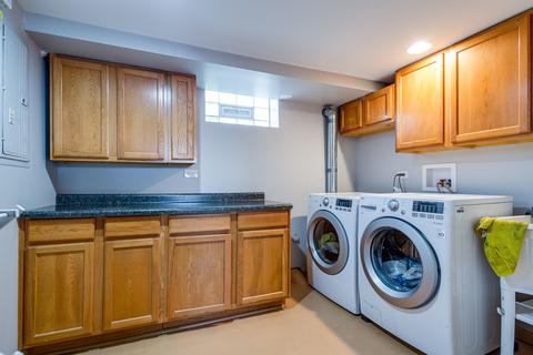 852 S 2nd Ave, Des Plaines, IL 60016 photo 24