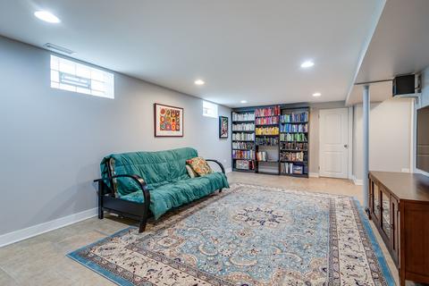 852 S 2nd Ave, Des Plaines, IL 60016 photo 20