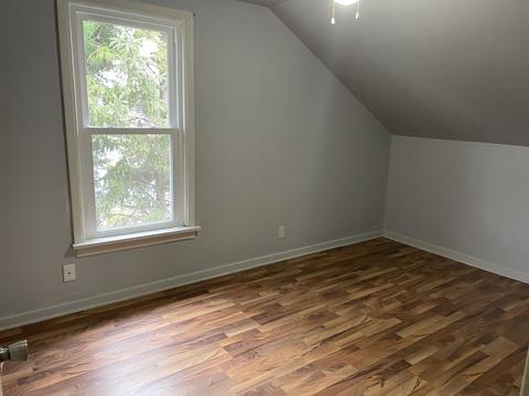 711 Mountain St, Aurora, IL 60505 photo 10