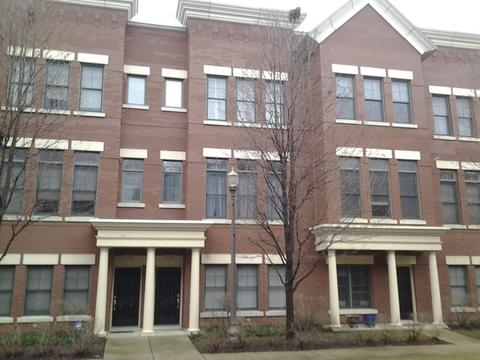 154 Dawson Dr, Elgin, IL 60120 photo 1