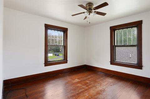300 E William St, Bement, IL 61813 photo 18