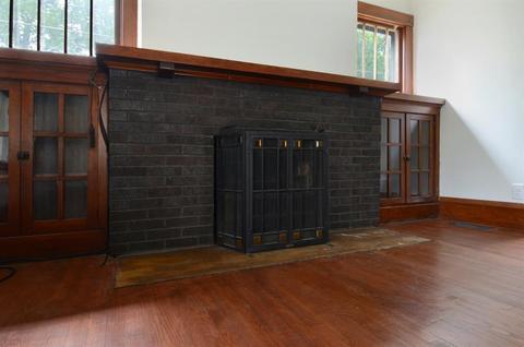 300 E William St, Bement, IL 61813 photo 7