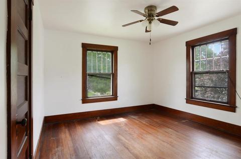 300 E William St, Bement, IL 61813 photo 25