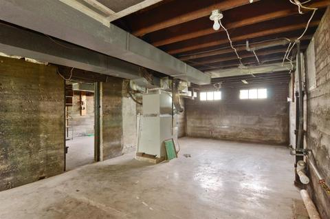 300 E William St, Bement, IL 61813 photo 31