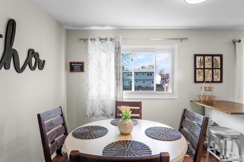 1614 Pershing Ave, Wheaton, IL 60189 photo 11