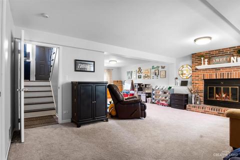 1614 Pershing Ave, Wheaton, IL 60189 photo 18