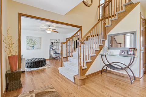 3720 Persimmon Dr, Algonquin, IL 60102 photo 5
