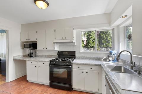 609 Long Rd, Glenview, IL 60025 photo 5