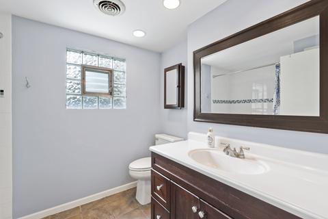 609 Long Rd, Glenview, IL 60025 photo 12