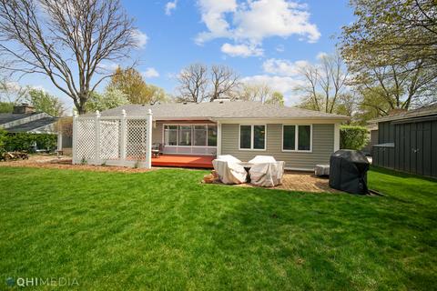 902 S Main St, Wheaton, IL 60187 photo 18