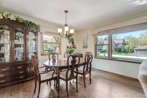 600 Forest View Dr, Geneva, IL 60134 photo 7