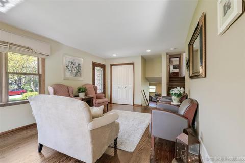 600 Forest View Dr, Geneva, IL 60134 photo 6