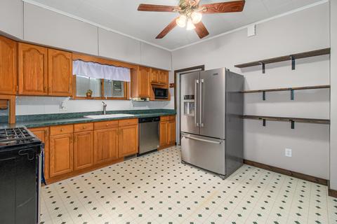 525 E 12th St, Lockport, IL 60441 photo 7