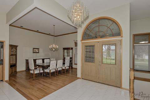 1707 Pine St, Spring Grove, IL 60081 photo 3