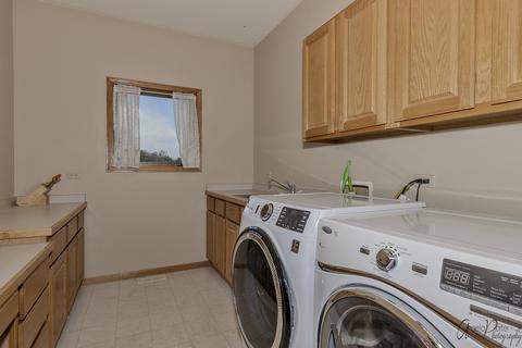 1707 Pine St, Spring Grove, IL 60081 photo 15