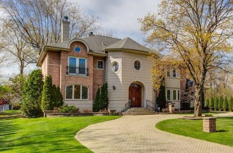 1915 Beechnut Rd, Northbrook, IL 60062 photo 1