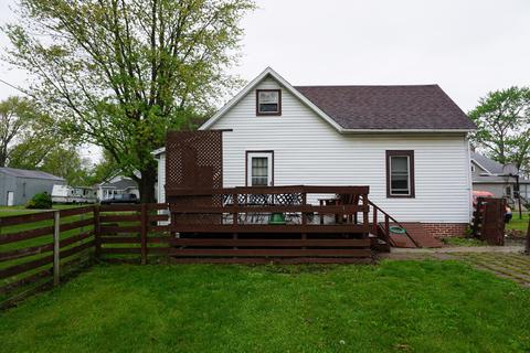 114 N John St, Fithian, IL 61844 photo 13