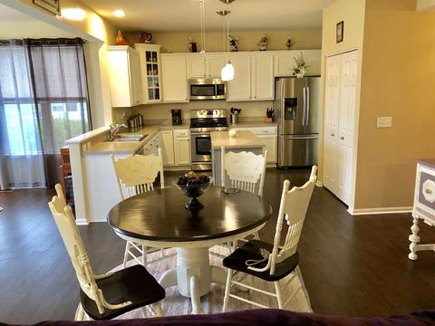 242 E Becker Pl, Sycamore, IL 60178 photo 10