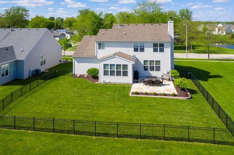 242 E Becker Pl, Sycamore, IL 60178 photo 3