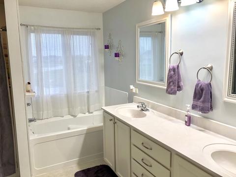 242 E Becker Pl, Sycamore, IL 60178 photo 16
